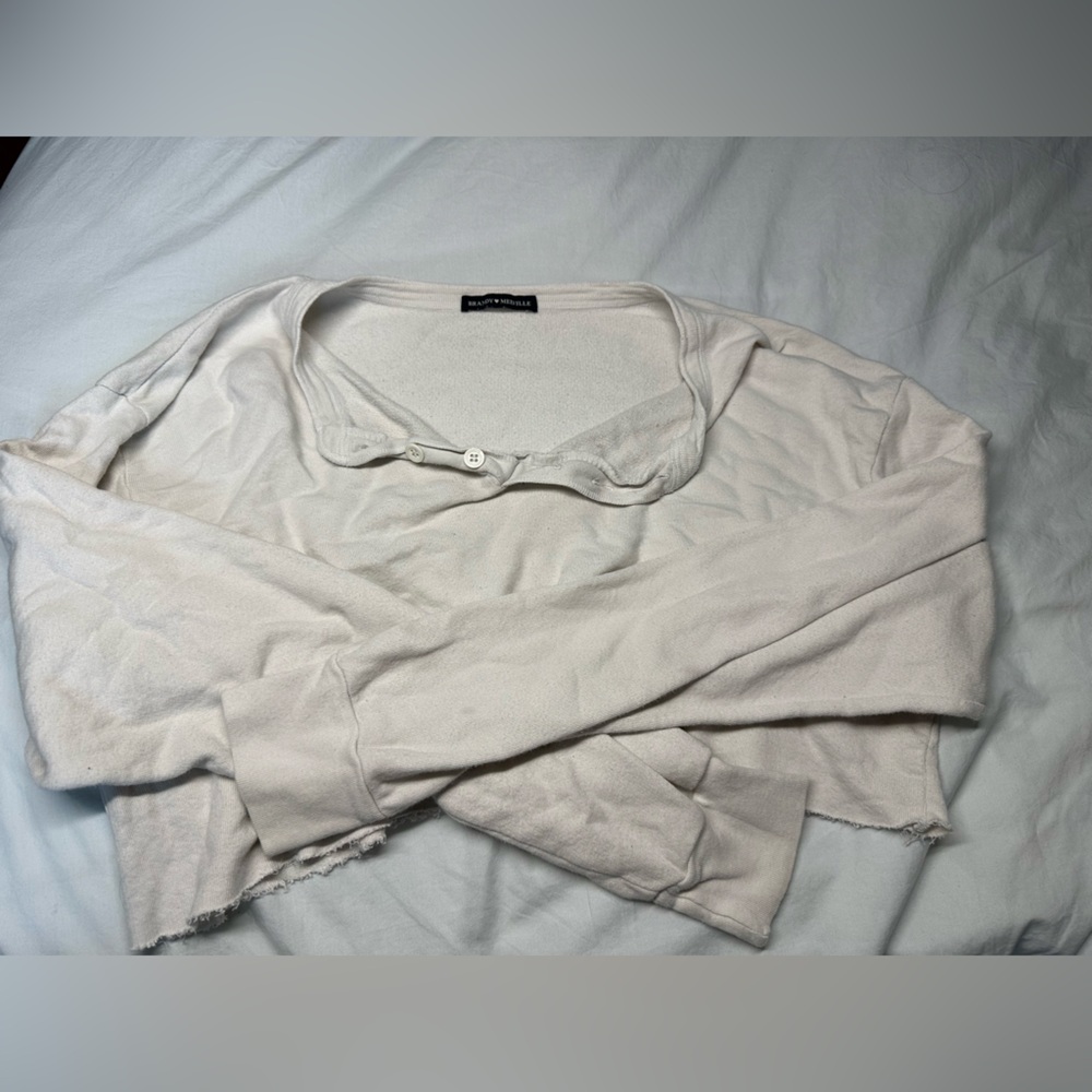 Brandy Melville Cropped White Long Sleeve